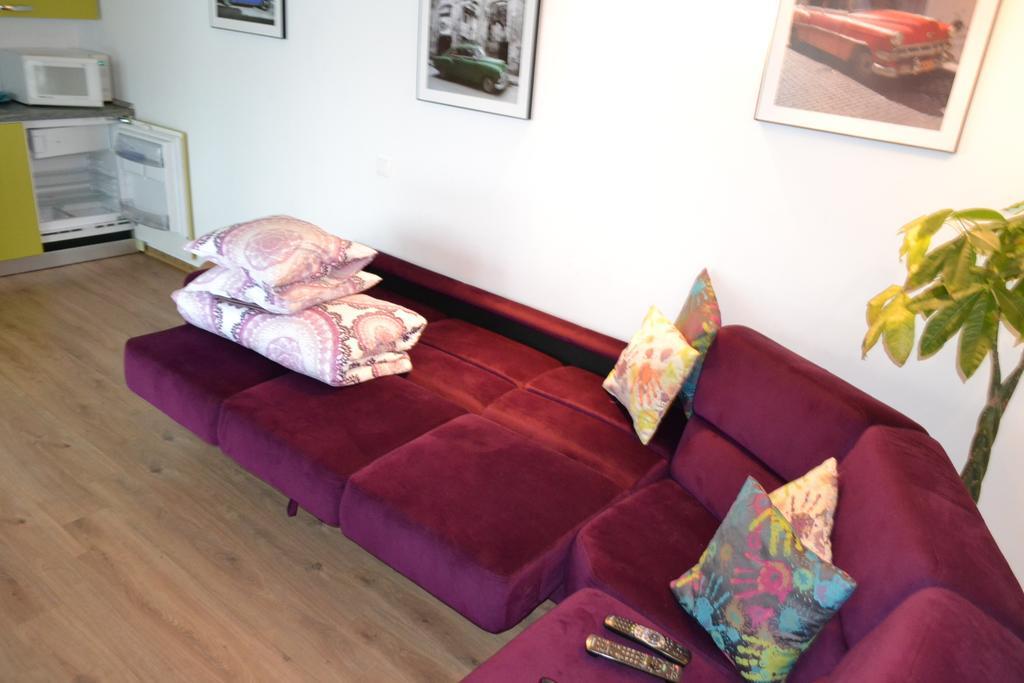 Happy Place - Casuta Galbena Domnesti  部屋 写真